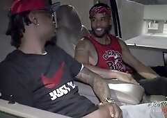 FUORI DALL'AUTO STIAMO COMODI - Kash Dinero & Mr. buck