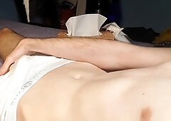 Fit Italian teen calmly strokes his foreskin and shoots a massive cum load on his toned abdomen 😮