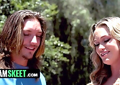 Ryan Keely and Chloe Rose star in a voyeuristic porn files fourway scene