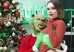 Curvy goddess Emily Thorne screwed by green monster from behind