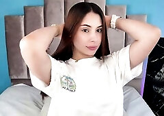 Do u like to watch me get willing? In this private clip, I take u behind the scenes during the time that I straighten my hair. I show u my face up clo