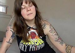 CEI for foot fetish lovers with Elle Hell's stinky soles