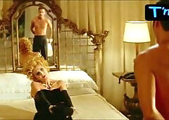 Maria Monti Breasts Scene  in L' Ultimo Capodanno