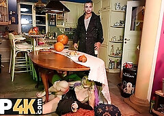 Watch amorous courtesan's porn