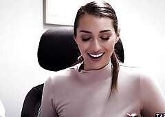 Secretary mother I'd like to fuck Bella Rolland tried to stay strictly professional with her boss but after witnessing a woman that babe admired 