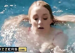 Smoking hot milf with big tits, Lisa Ann likes to fuck a younger guy, Jordi quite often