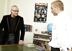 Sharing delightsome cocks satisfies those beautiful honeys greater amount than everything