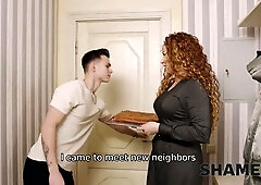 Shame4k. adorable cougar is trying to be a good neighbor