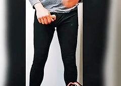 I love crossdressing and teasing u!