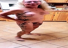 Karina gets a cumshot surprise