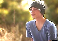 Big dick twinks bareback with cumshot