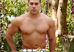 DrillMyHole.com - Muscled american feels up to slamming hard