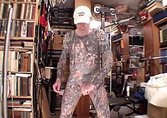 The Guy Next Door - Porn Model Leeharper Pinnomen - Is Putting Up A Masturbation Show In Which He Will Spread His Glossy Tattoo Man Cream !