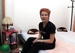 Redhead bitch touches her bare hawt body