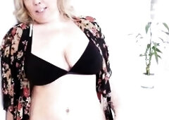 Breasty older hottie POV slammed by stepson