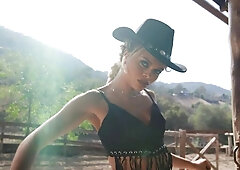 Angelic curly babe Destiny Cruz stimulates her wet pussy