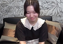 Cute Japanese Teen 18+ With Nice Body - Body Teen