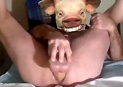 Dildo grosso nel culo in fondo