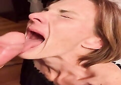 pov gumjob dentures out toothless blow job cum discharged