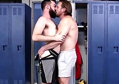 MenOver30: Breeding scene