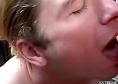 Snowballing Tasty Cum & Kissing Passionately