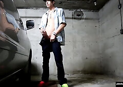 johnholmesjunior does a supah risky solo showcase in engaged vancouver parkade parking bunch