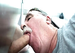 GLORYHOLE AND UNDERSTALL LOLLIPOP DEEP THROATING FAGGOT!