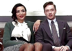 Classy tranny fucks a guy until she sprays his face