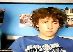 Two nice 19yo friends jerk on webcam