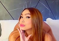 Busty Webcam Babe Sucking and Jerking Off a Dildo