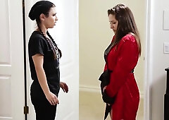 Alice 4 - Sara And Serena