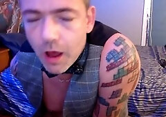 Livecam disrobe buttplug