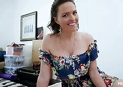 Krissy Lynn Perv Mommy Big Dick porno video