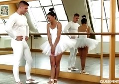 Flexible ballerina Keira is making love with her dance partner