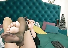 Foot Fetish Goddess Long Toes, Oiled Size 40 Feet Worship-preview