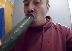 Big hunk, in spanish, getting off