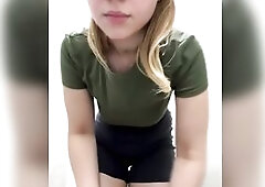 Masturbating cunt close up