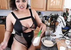 Making Fritters with Mastix
