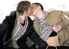 Czech twink humiliated with TP and a facial