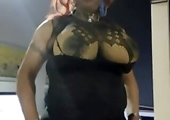 Hot sexy big tits