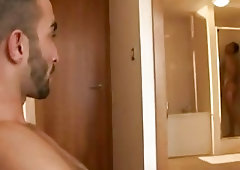 Energetic hammering on the bed