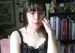 Cute amateur brunette naughty in solo jerking show on camera