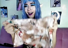 Some days agone sofi elf queen bought a lot of fresh things online and this day that babe receive her large package. Sofi craves to open it and make a