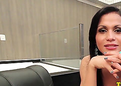 mexican transsexual hotty takes bigcock in bunda