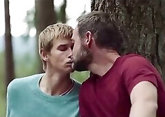 Sex scenes in mainstream tv/movies