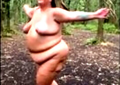 big beautiful woman Bella teases u exposed in public woods!