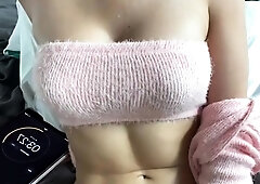 Big boob brunette masturbates on webcam