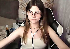 Nerdy playing and cums