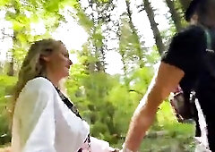 Sex during the time that hiking in the woods