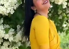 Priya Anand Sexy Scene  in Priya Anand Sexy In Hot Saree Cilps